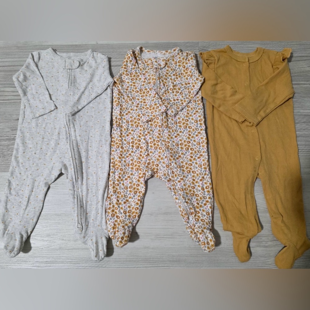 Carter's Baby Onesies Set in Gray, Floral, and Yellow